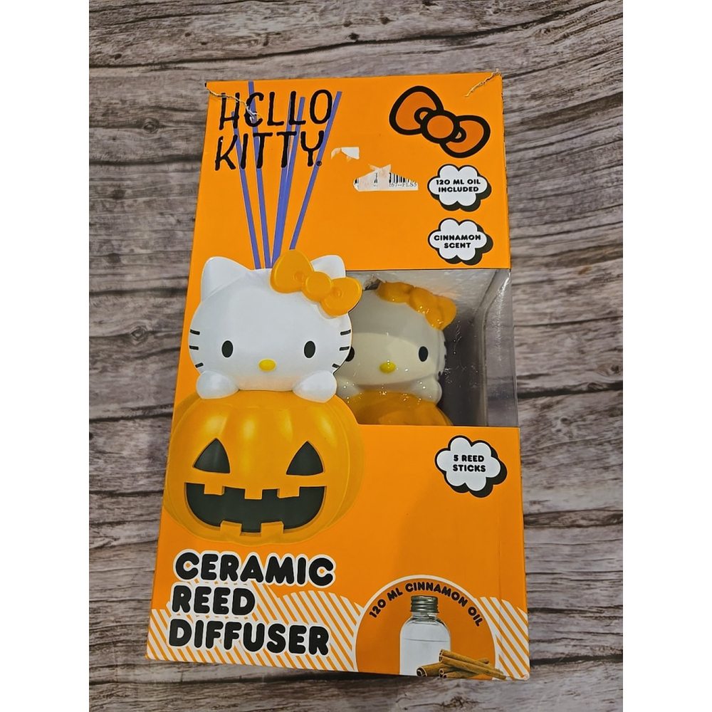 Sanrio Hello Kitty Pumpkin Ceramic Reed Diffuser Cinnamon Scent New (054)